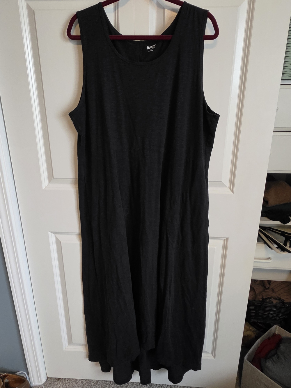 Duluth Trading Co Black High-Low Tank sleeveless Maxi Dress pockets